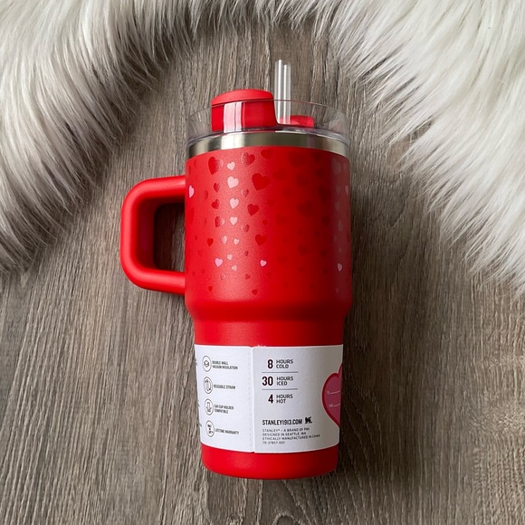 💗 STANLEY 20oz Valentines Day Ruby Hearts Quencher Tumbler - Picture 3 of 7